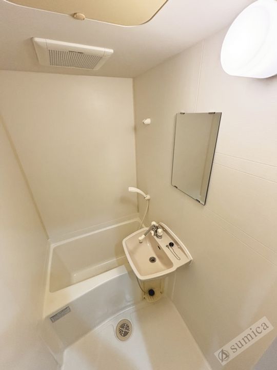 ブルグリンコート布施駅前の風呂