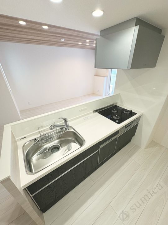 スペチアーレ平野西のキッチン