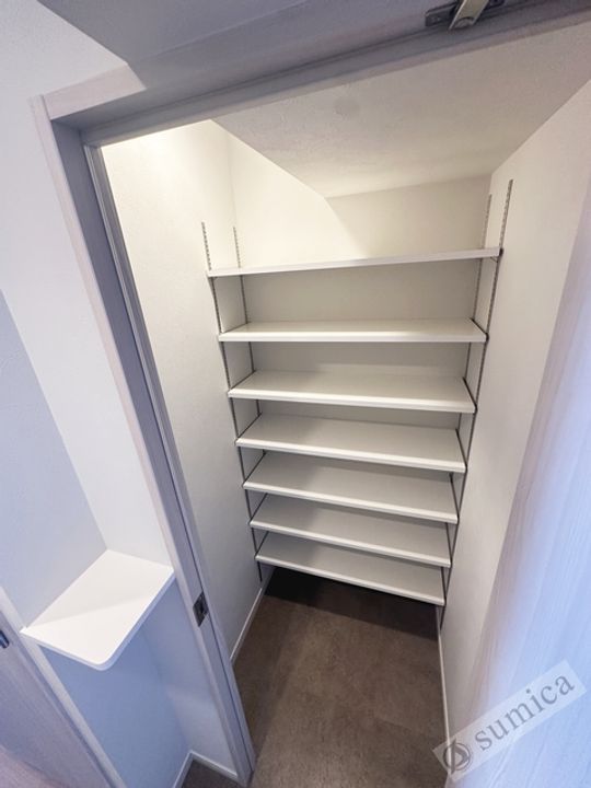 スプランディッド駒川中野駅前の玄関