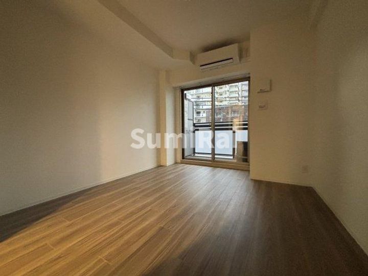 GENOVIA神戸湊川公園の内装