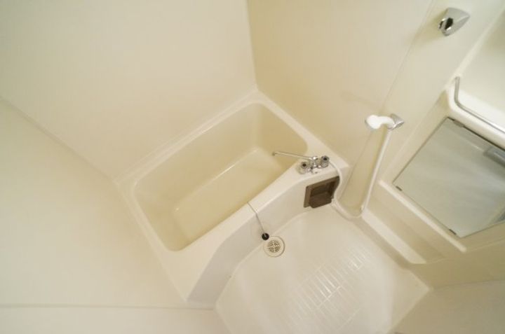 ラ・モーブ205の風呂