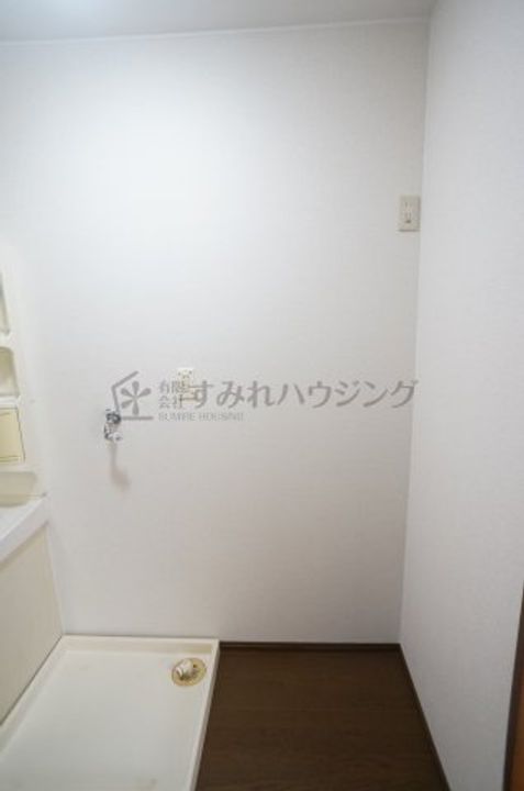 ユートピアのその他画像
