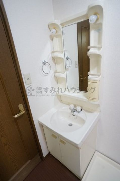 ユートピアのその他画像