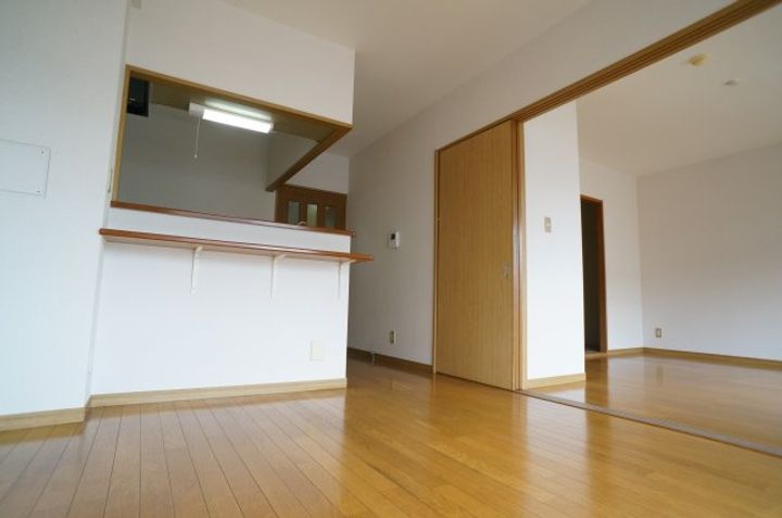 甚樹園マンション弐番館の居間