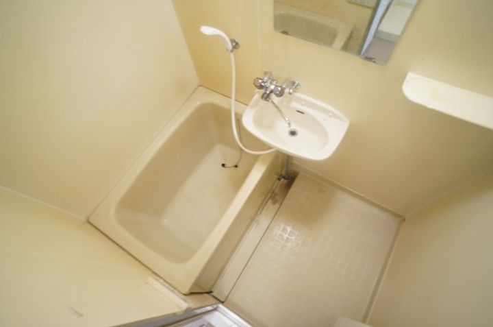 ダンディライオン宝塚Ⅱの風呂