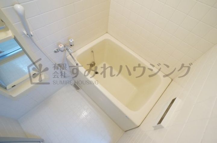グランドゥール平井305の風呂