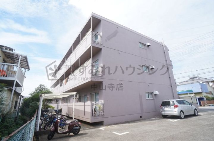 ユニハイム阪西の外観
