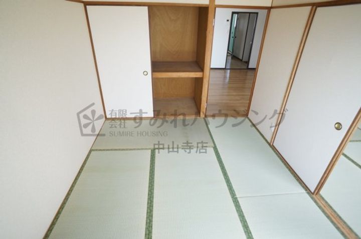 ユニハイム阪西の内装