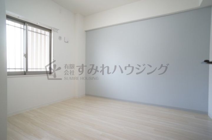 Casa Fiore カーサ・フィオーレ③号室(403)の寝室
