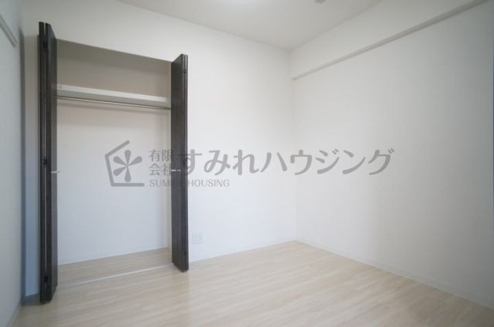 Casa Fiore カーサ・フィオーレ③号室(403)の寝室