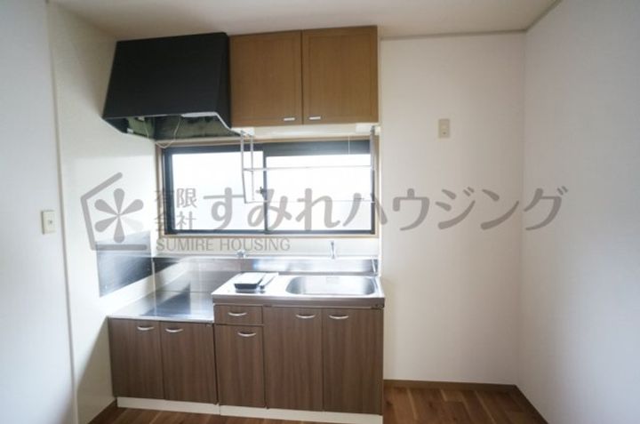 ラーク加茂201のキッチン
