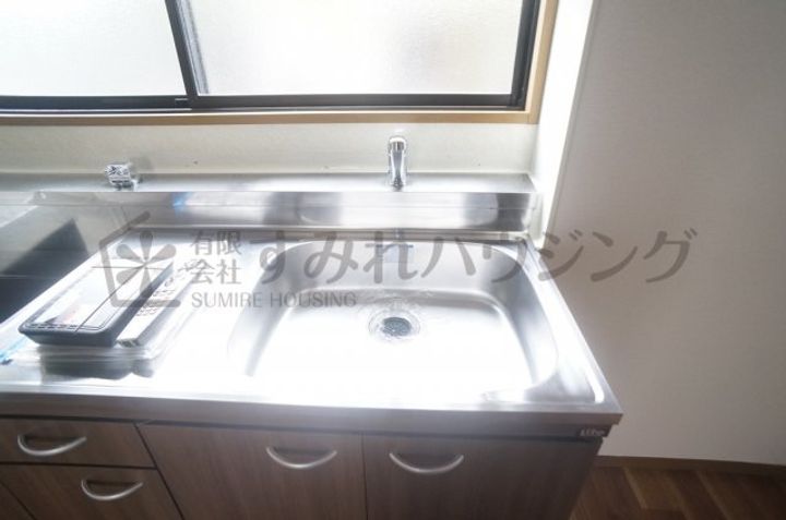 ラーク加茂201のキッチン