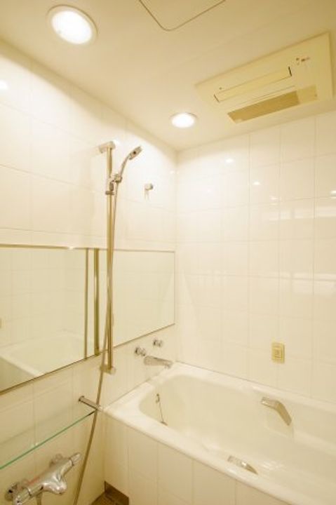 泉ガーデンレジデンス1509の風呂