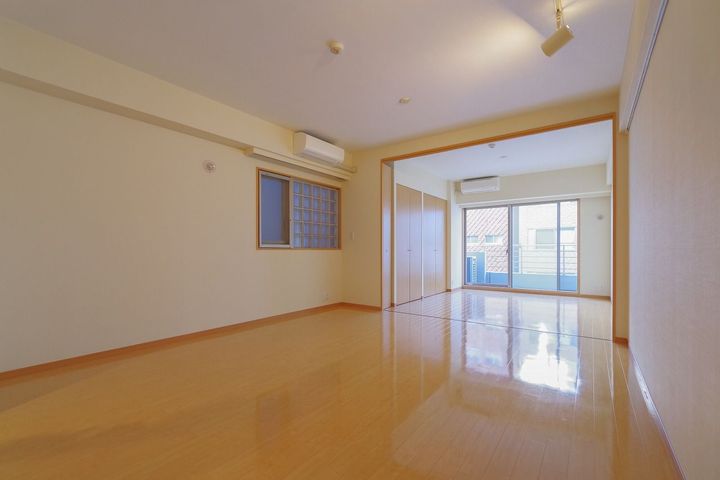 芝園ハイツ801の居間