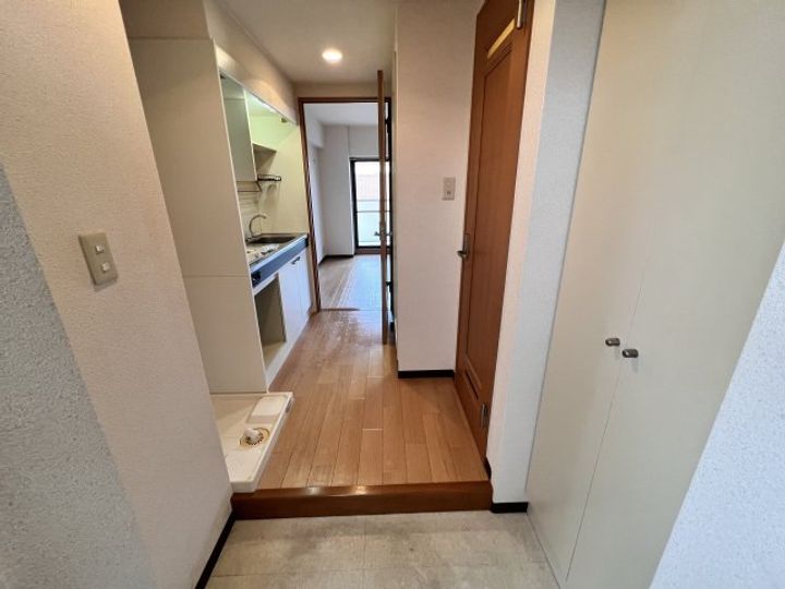 アルシュ住吉の玄関