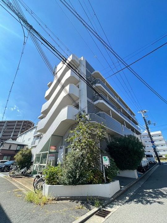 兵庫県西宮市弓場町(アパート)の賃貸物件の外観