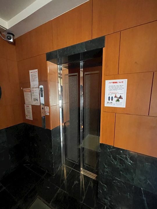 ルネッサンス21薬院サウスの外観