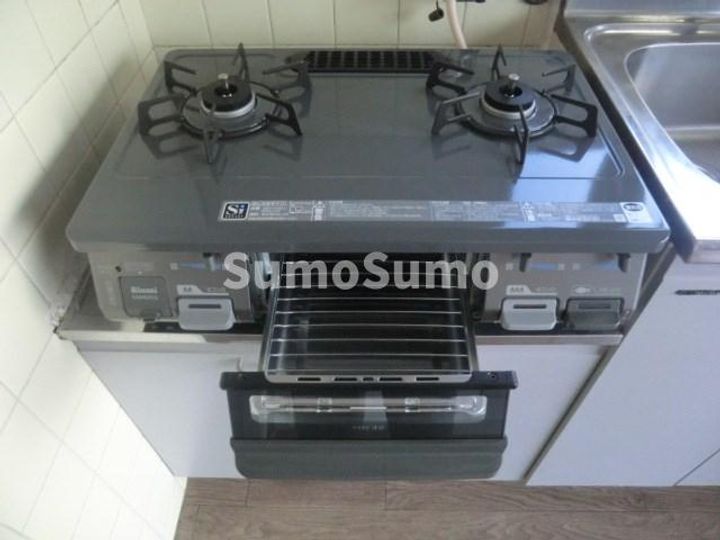 兵庫県神戸市中央区宮本通1丁目(マンション)の賃貸物件のキッチン
