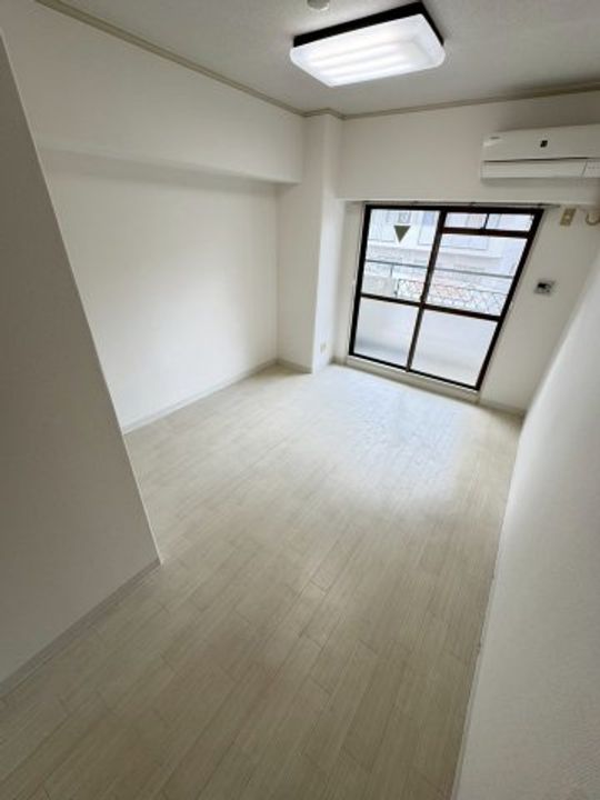 兵庫県神戸市灘区深田町3丁目(マンション)の賃貸物件の居間