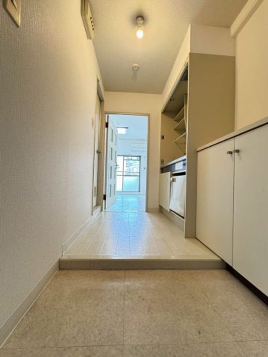 兵庫県神戸市灘区深田町3丁目(マンション)の賃貸物件の玄関