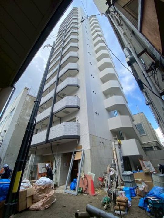 セオリー神戸ウエストゲートの外観