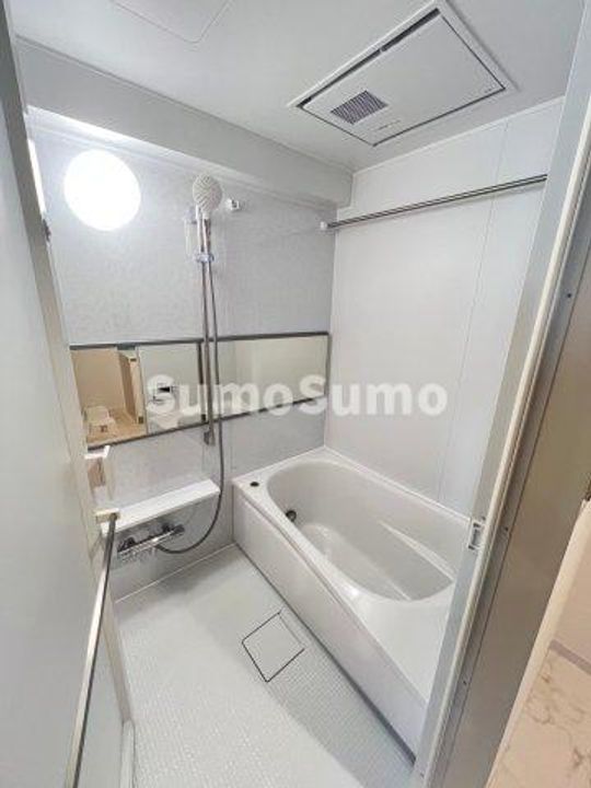 ソサエティ柿の木坂アネックスの風呂