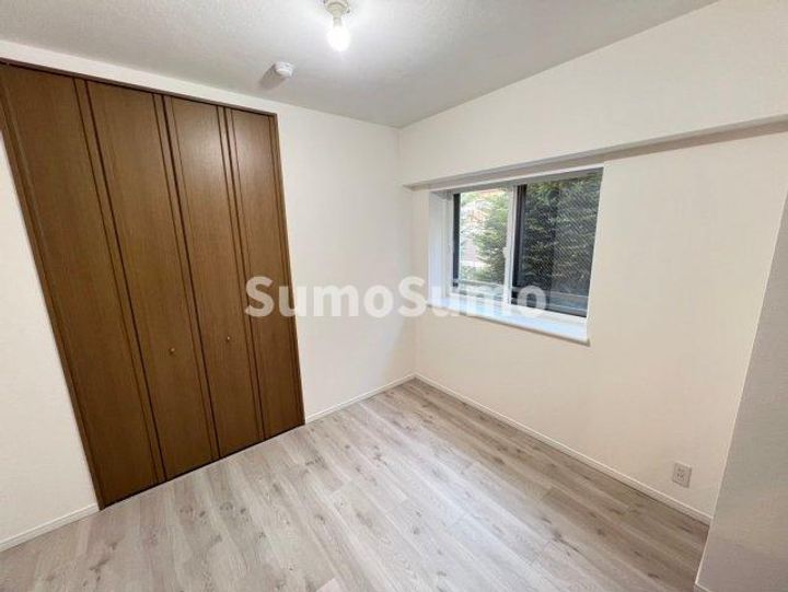 ソサエティ柿の木坂アネックスの寝室