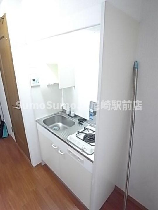 兵庫県尼崎市浜3丁目(マンション)の賃貸物件のキッチン