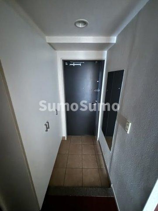 レジディア靭公園の玄関