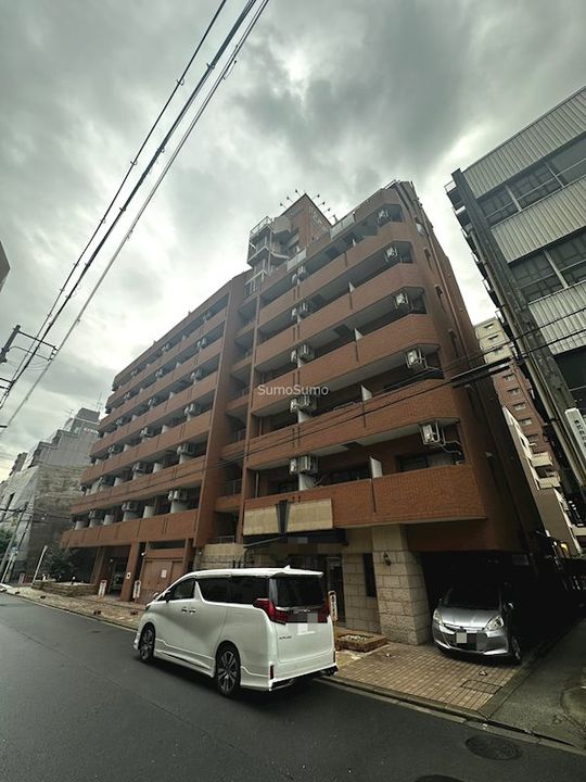 プレサンス東本町の外観