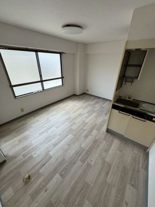 兵庫県神戸市須磨区大田町3丁目(マンション)の賃貸物件の居間