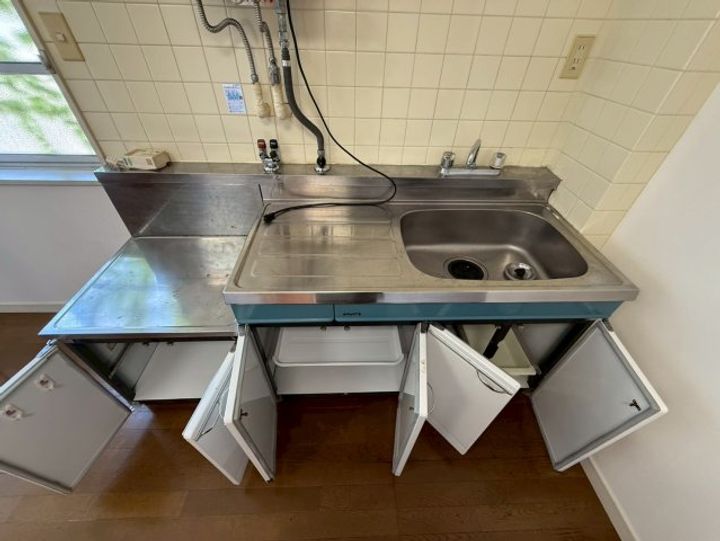 川本興産ビルのキッチン