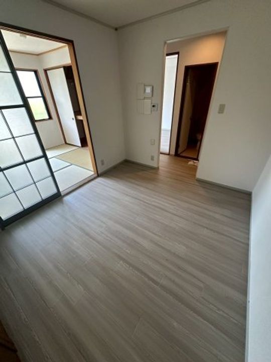 フレマリール高苗代の居間