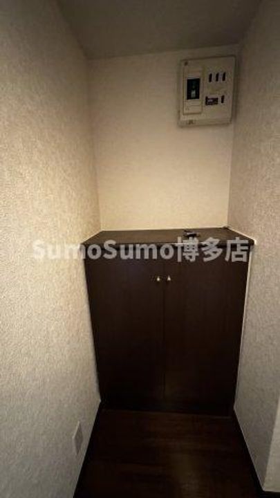 福岡県福岡市早良区昭代1丁目(マンション)の賃貸物件の玄関