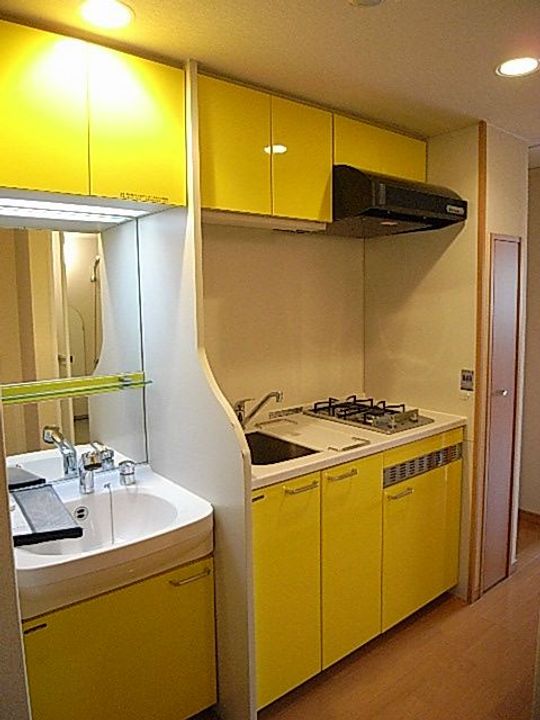 兵庫県神戸市中央区中町通3丁目(マンション)の賃貸物件のキッチン