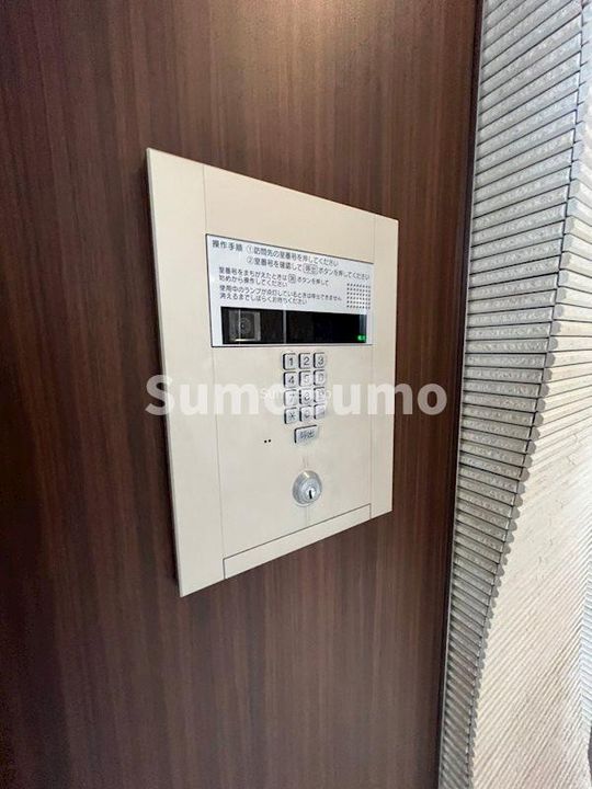 ラシュレエグゼ本町の外観