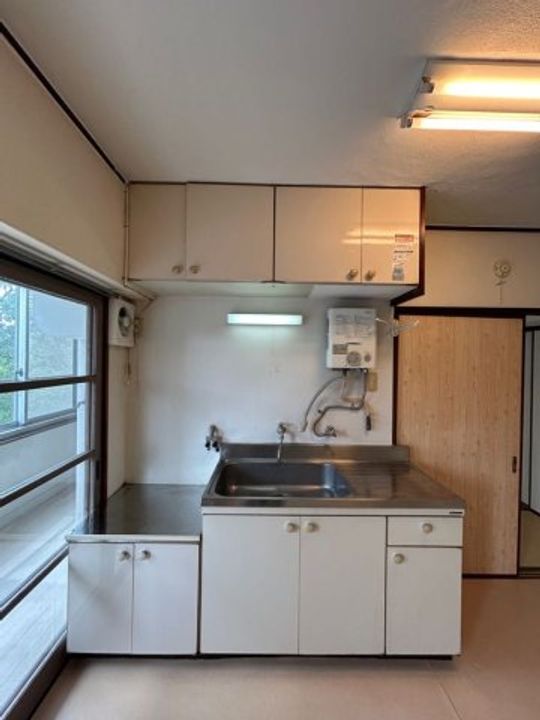 離宮ビルのキッチン