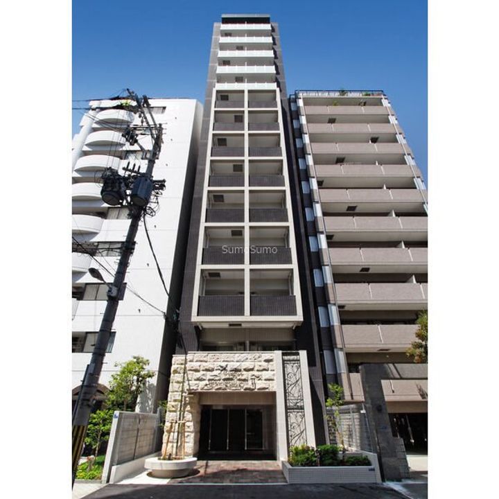 ファーストフィオーレ心斎橋イーストⅡの外観