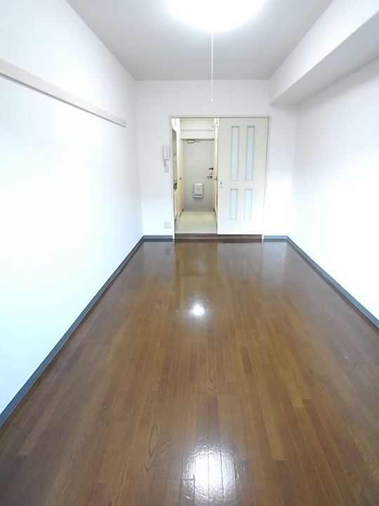 兵庫県西宮市櫨塚町(マンション)の賃貸物件の寝室