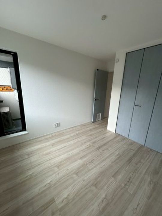 アリビア大観町の居間