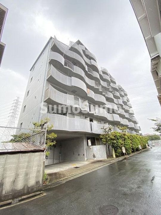 兵庫県尼崎市常松1丁目(マンション)の賃貸物件の外観