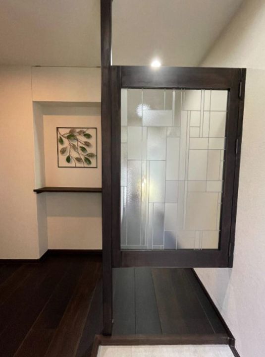 兵庫県尼崎市名神町3丁目(マンション)の賃貸物件の玄関