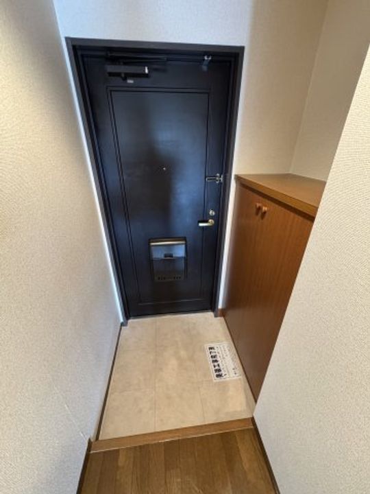 兵庫県神戸市須磨区南落合1丁目(マンション)の賃貸物件の玄関