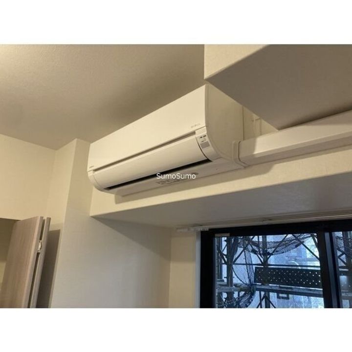 スプランディッド堀江の居間