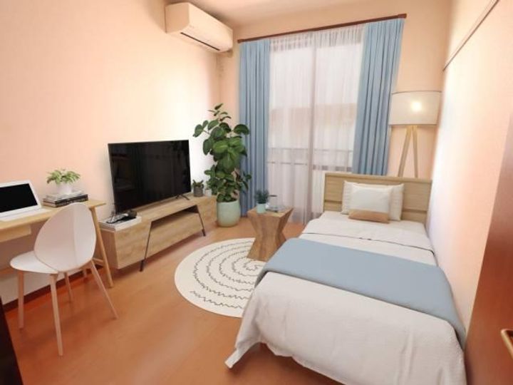 ソフィア学芸大学の居間