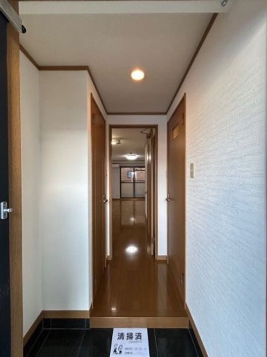 フルール須磨の玄関