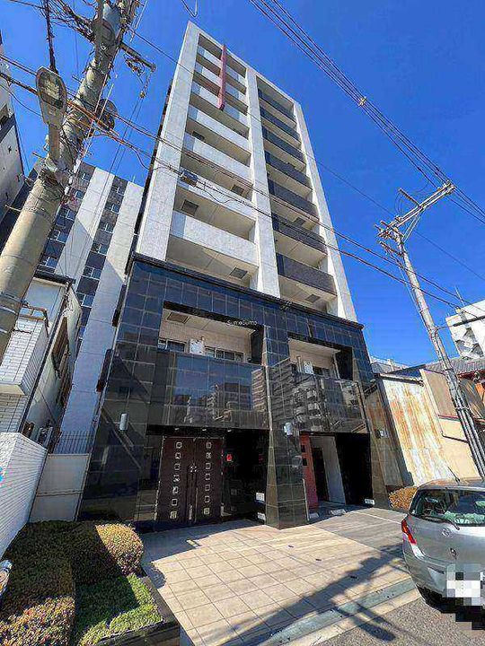 ラムール難波西の外観