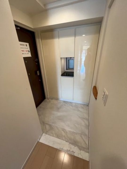 ヴィアージュ夙川の玄関