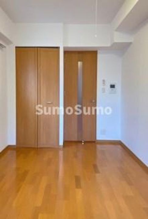 エステムプラザミッドプレイスの居間