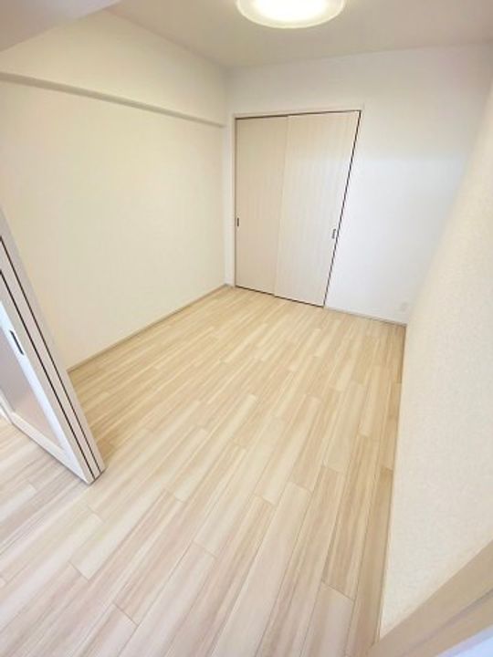 プレジオ西宮今津の寝室